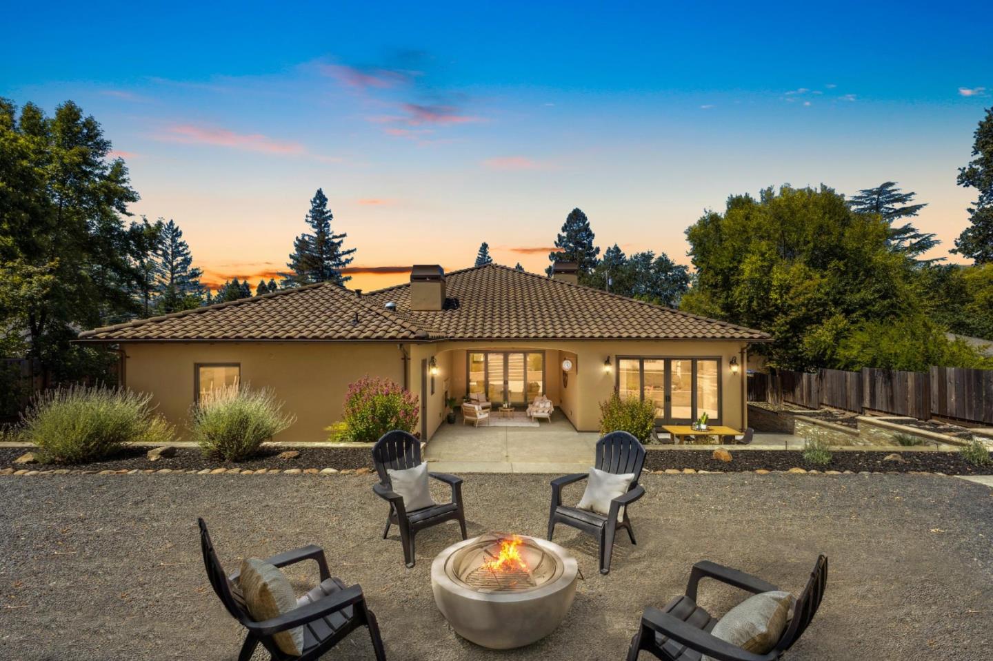 716 Rosewood Drive