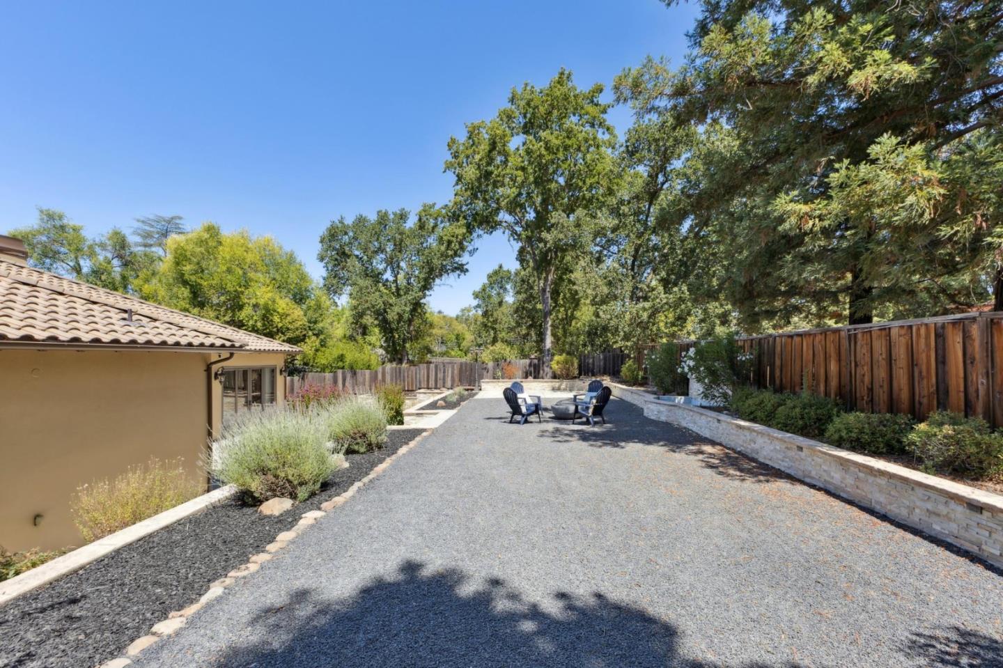 716 Rosewood Drive