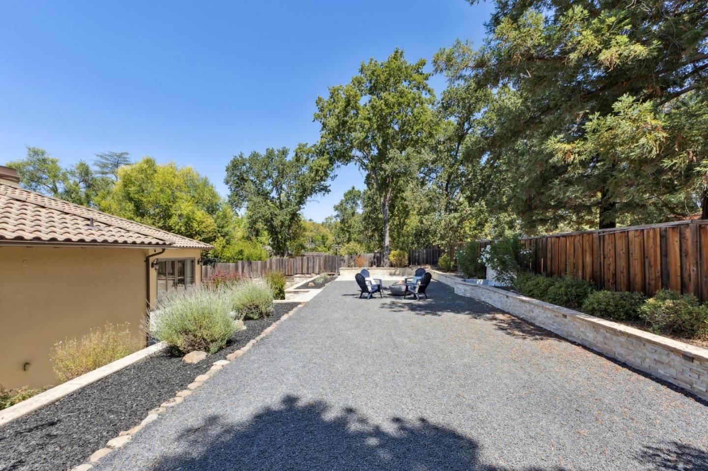 716 Rosewood Drive