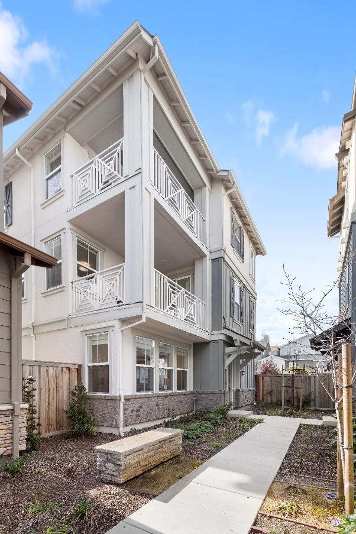 37599 Sand Drift Road