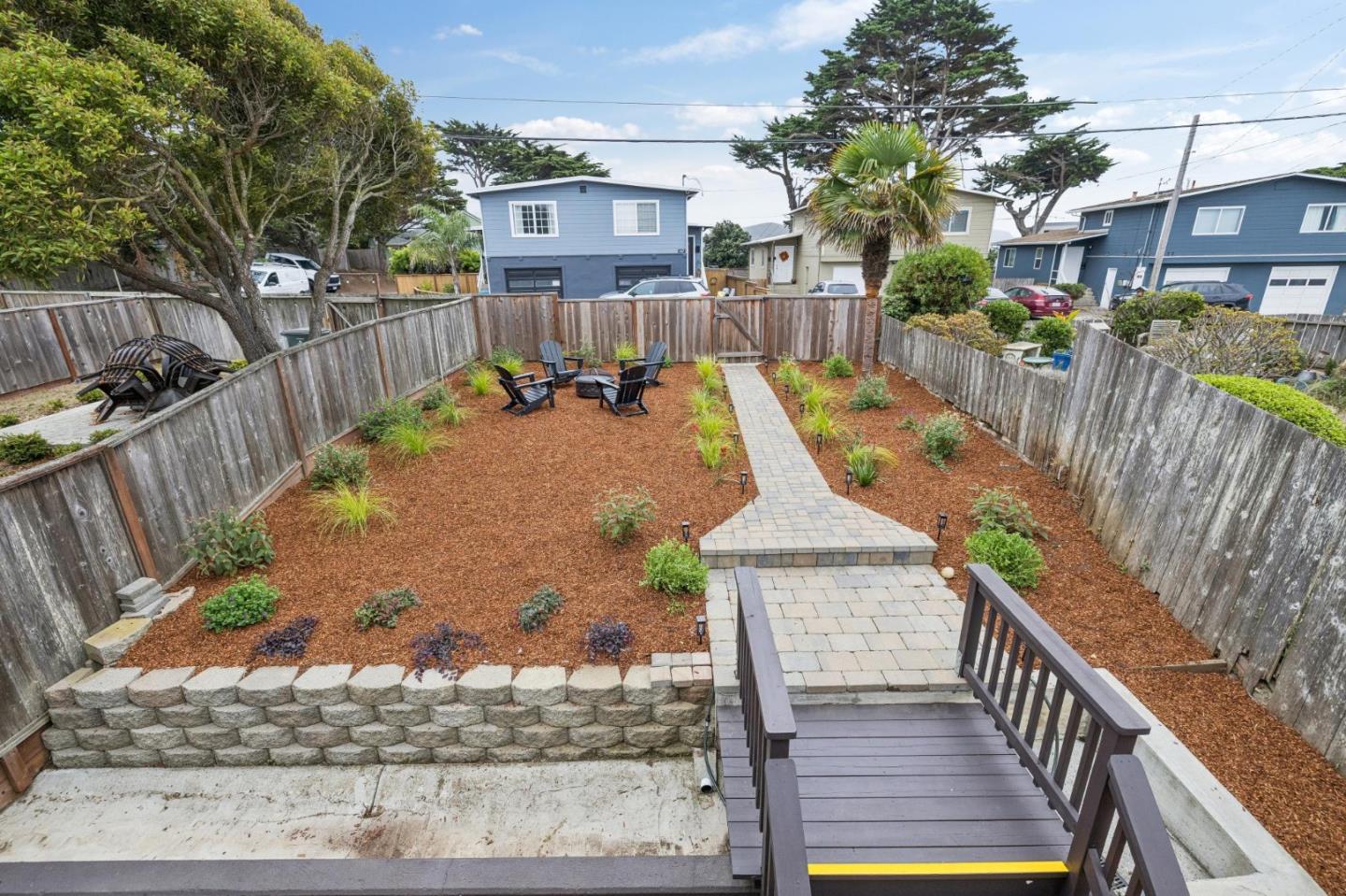 146 Montecito AVE