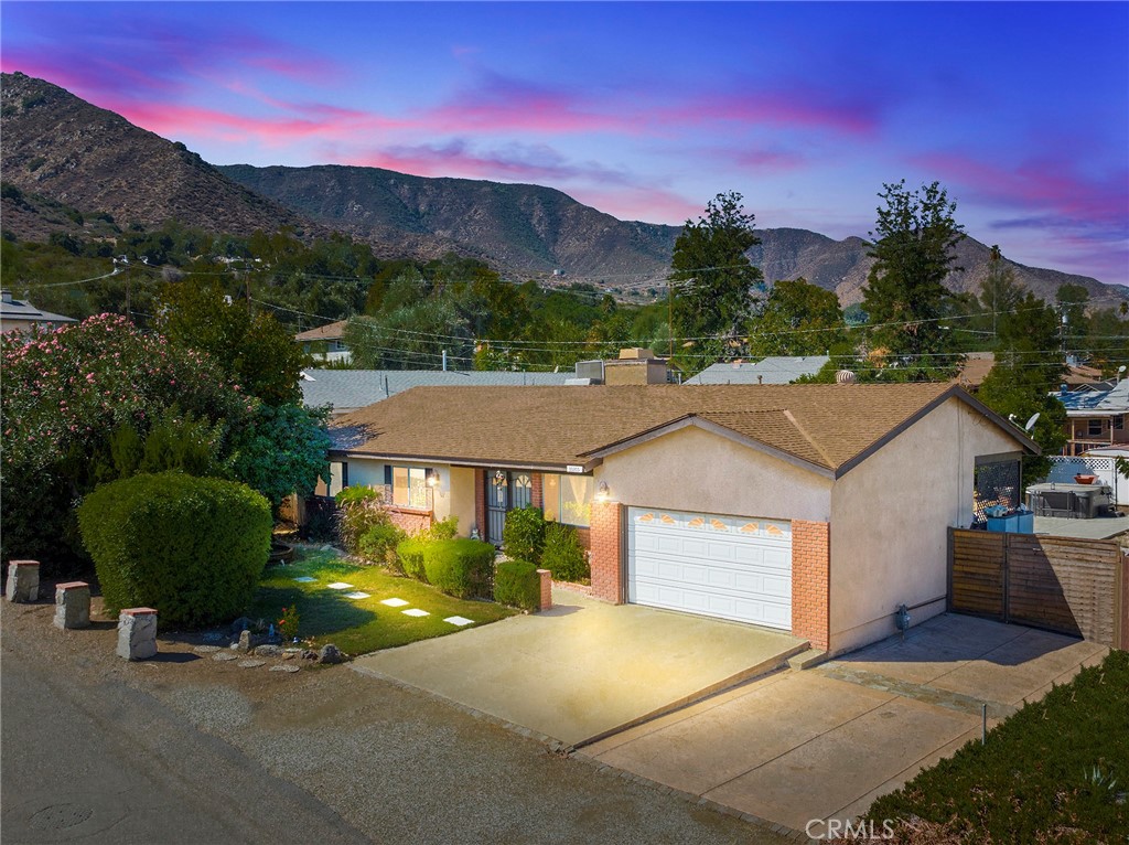 33205 Schaper Street