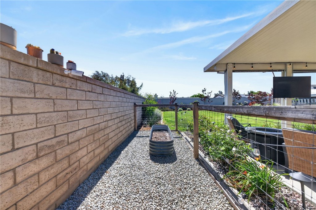 31081 Cedar Oak Road