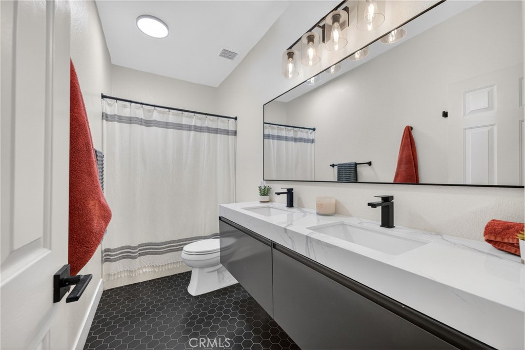 31081 Cedar Oak Road