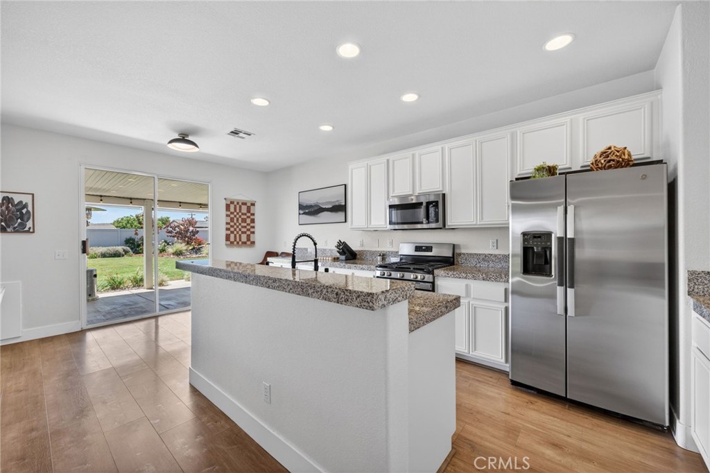 31081 Cedar Oak Road