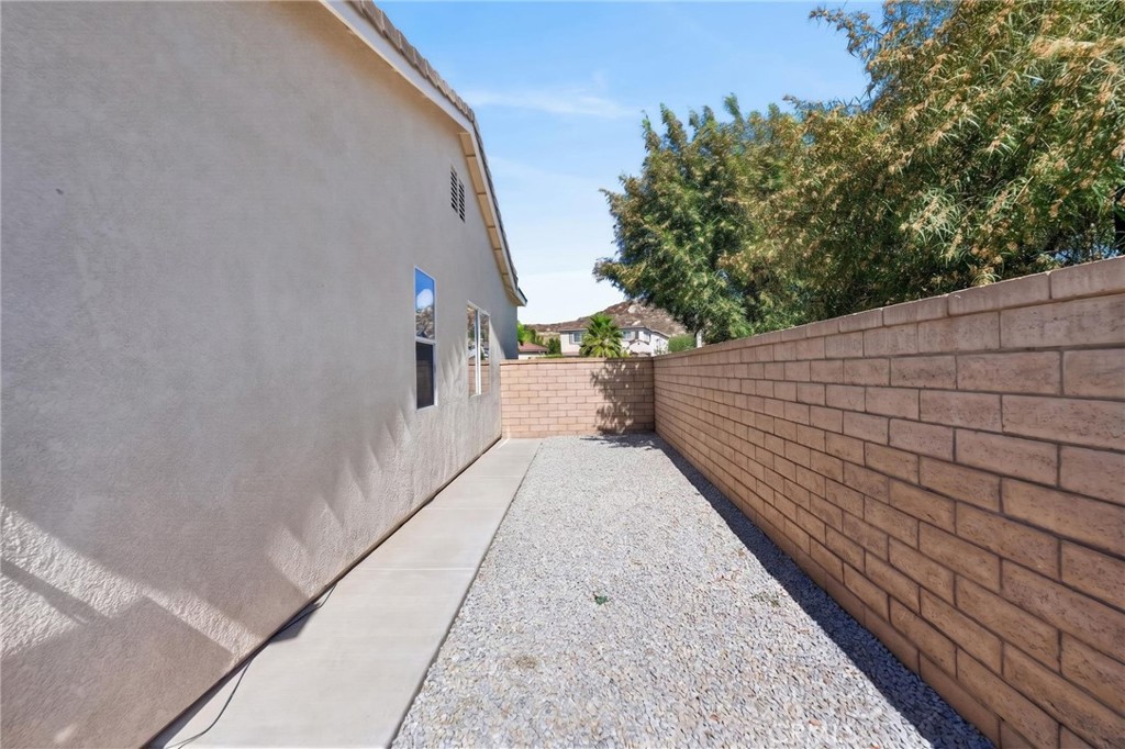 31081 Cedar Oak Road