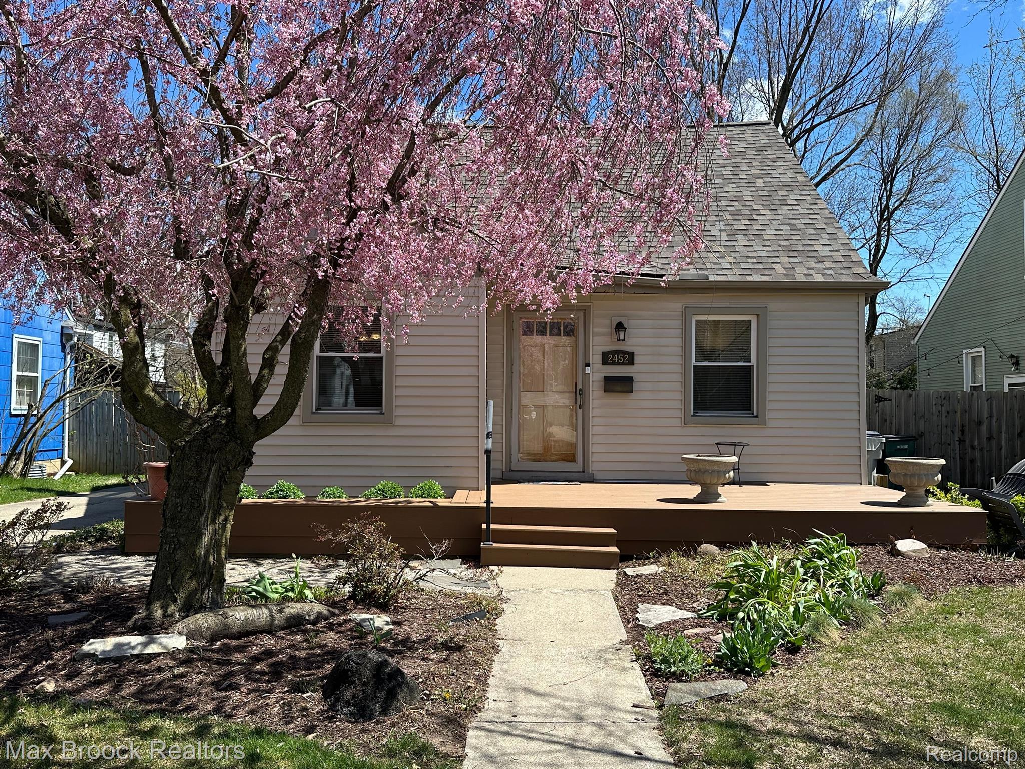 2452 MORTENSON BLVD