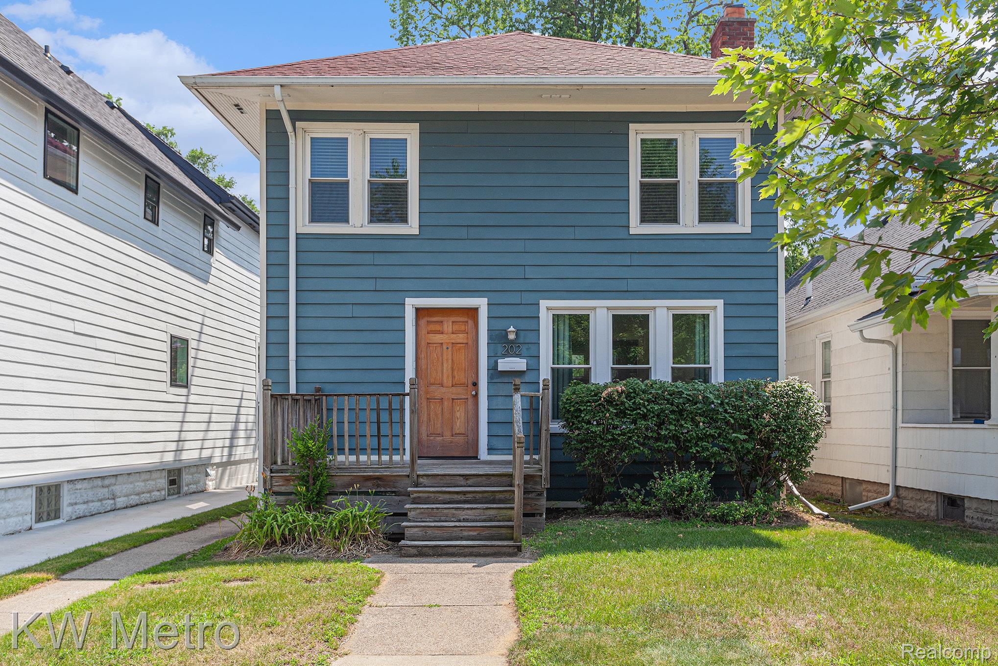 202 N Washington Avenue