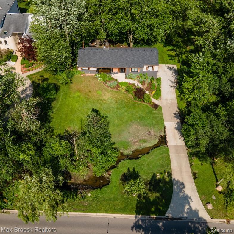 2905 Lahser Road