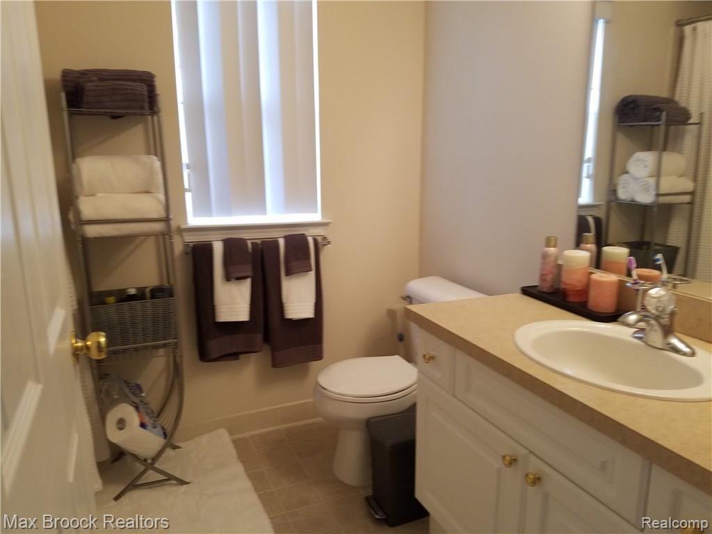 5295 BROOKEMONTE Circle