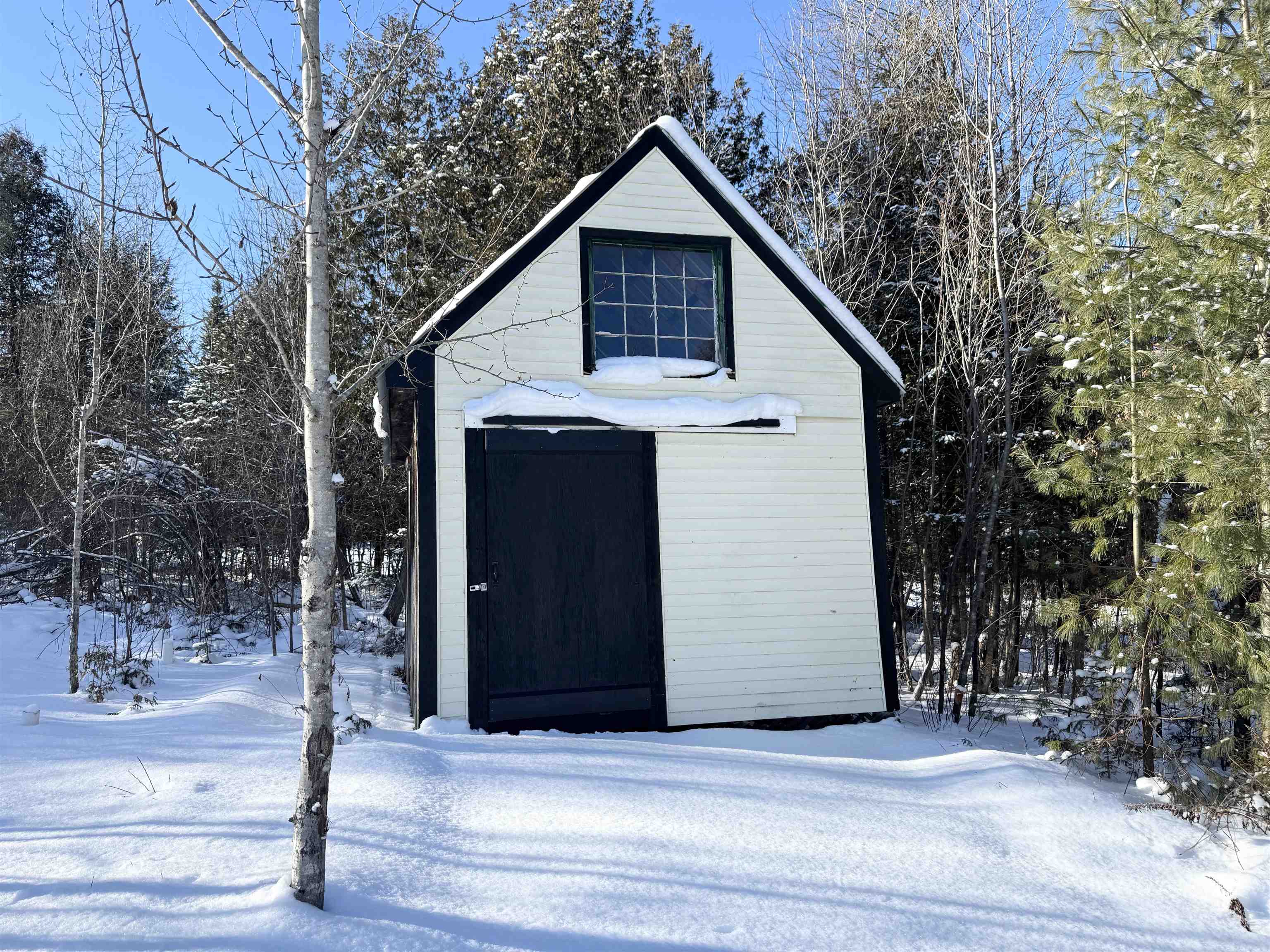 1347 Roaring Brook Road