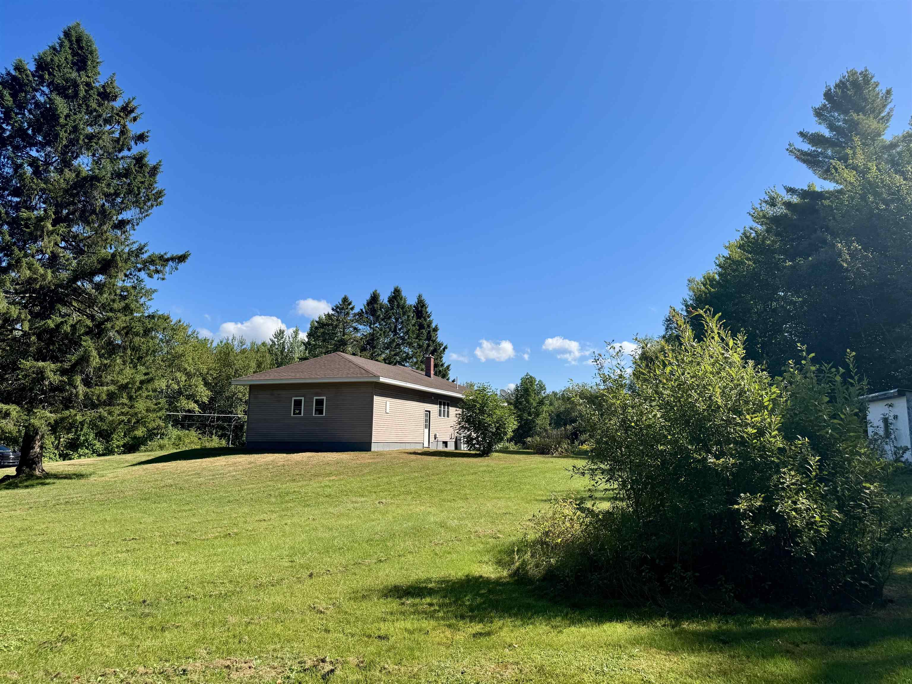 1697 Bushey Hill Road