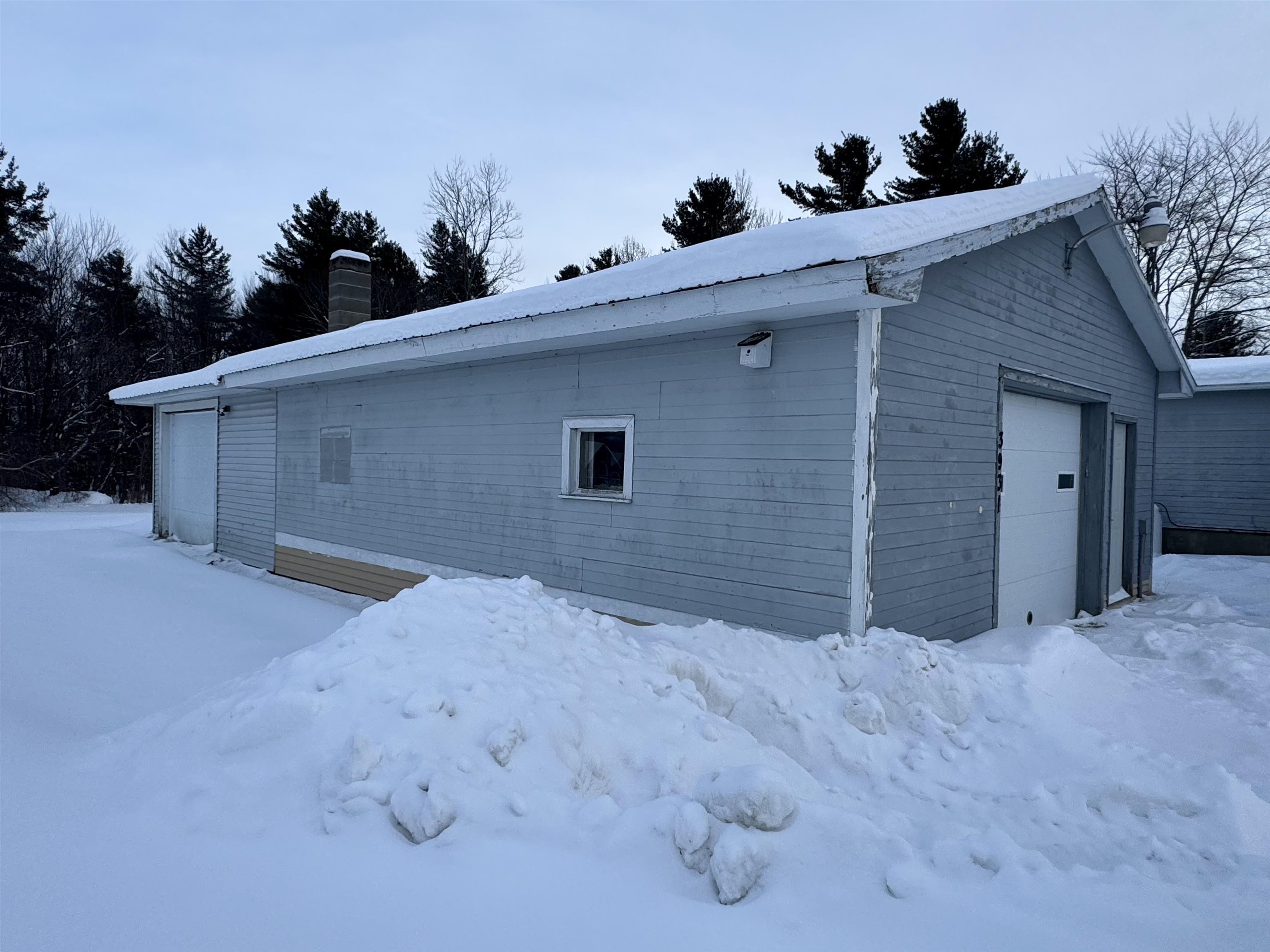 3931 East Hill Road