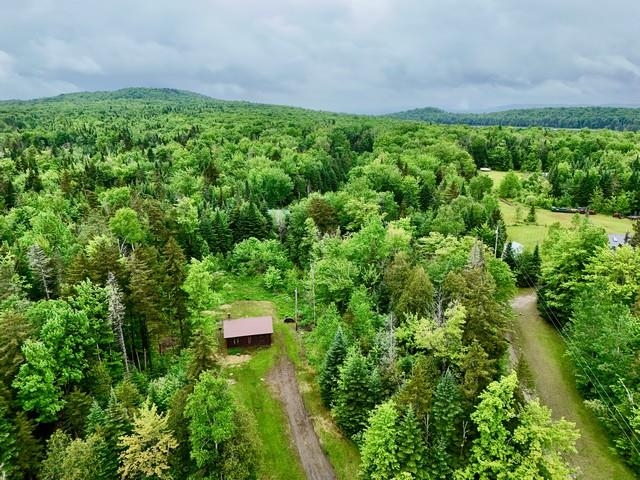 975 Newark Pond Road