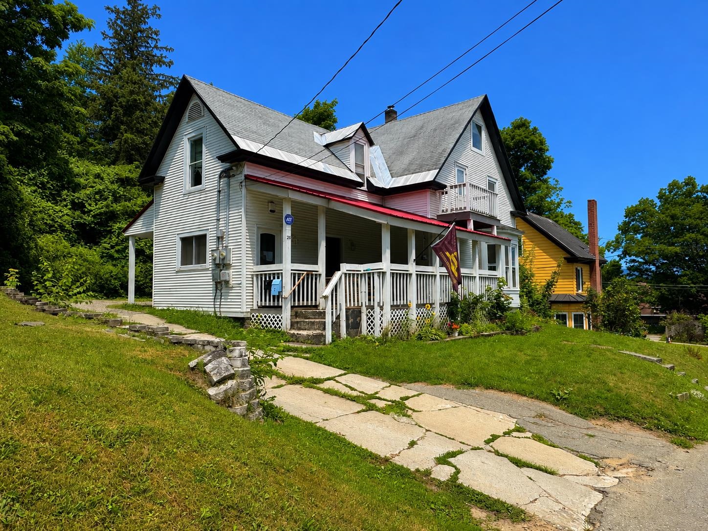 28 Cottage Street