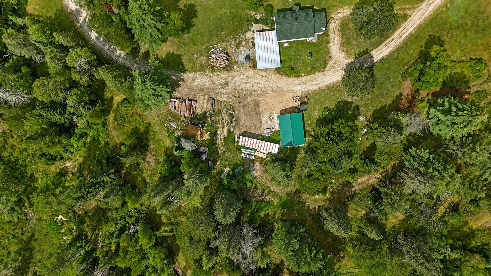 3790 Head of the Pond Road