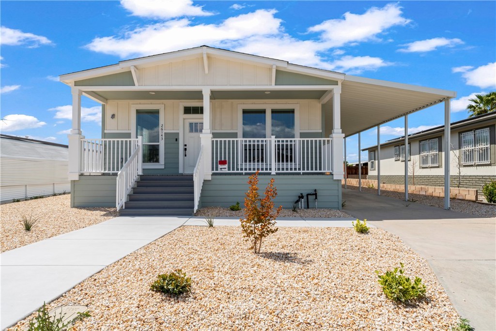 26143 Seaforthia Palm Drive