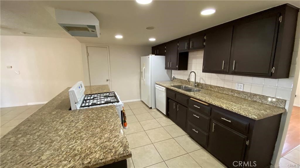 532 Fern Place