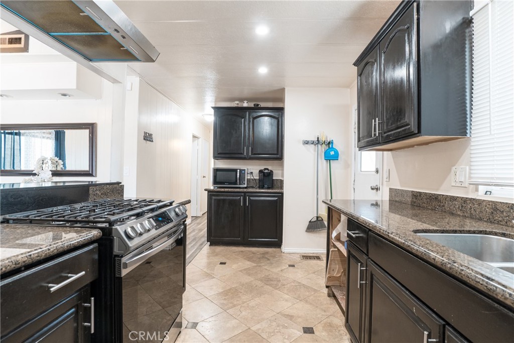 17705 S Western Unit 118 Avenue