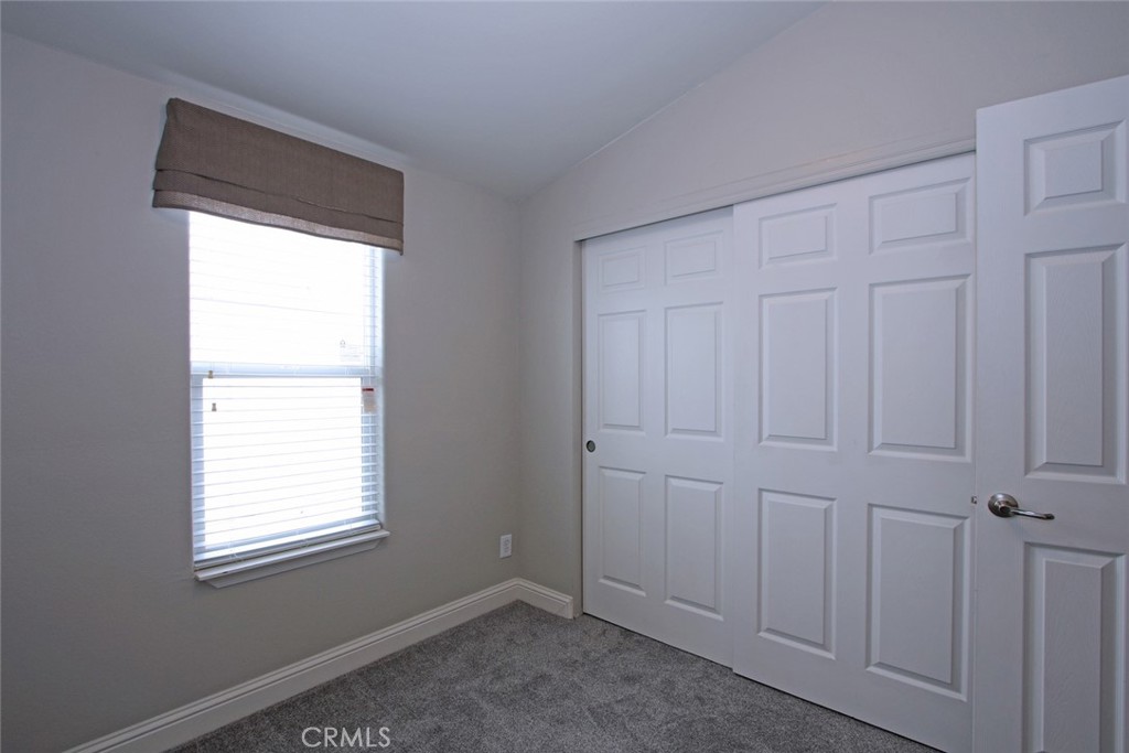 1425 2nd Ave 140