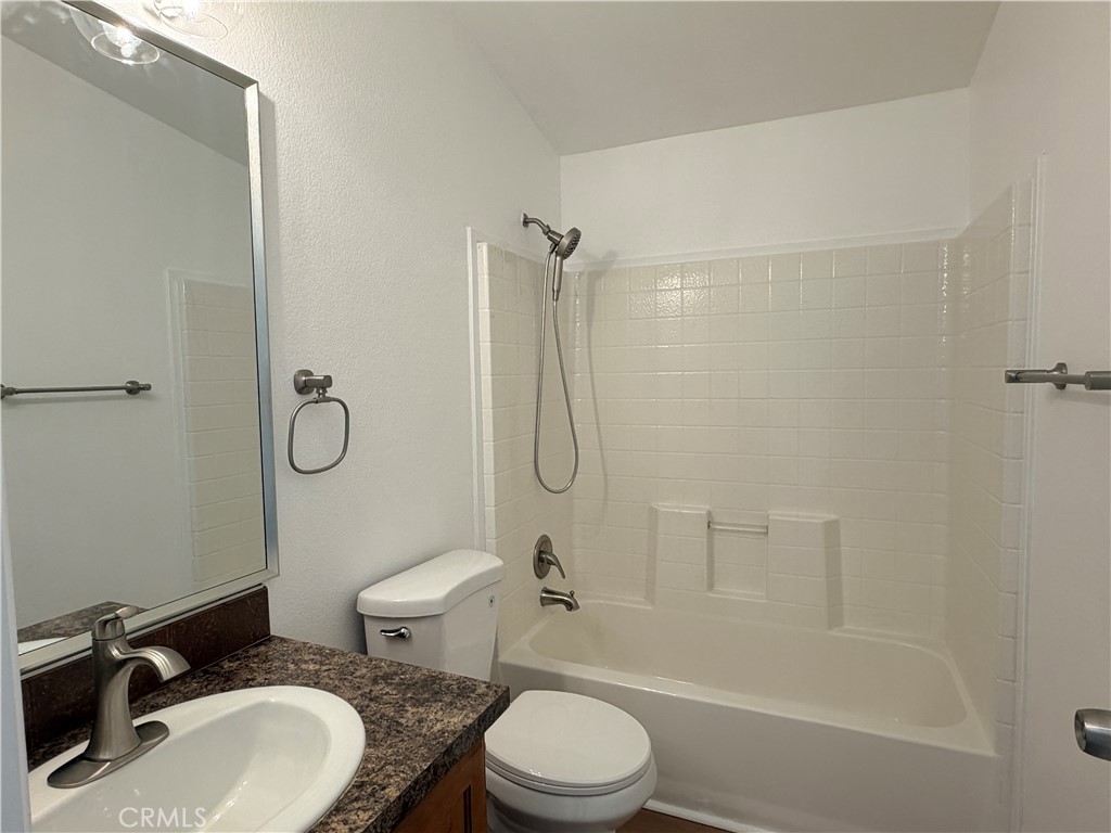 1931 E Meats Avenue 5