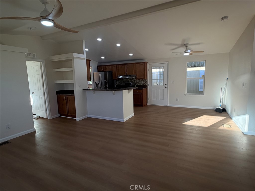 1931 E Meats Avenue 5