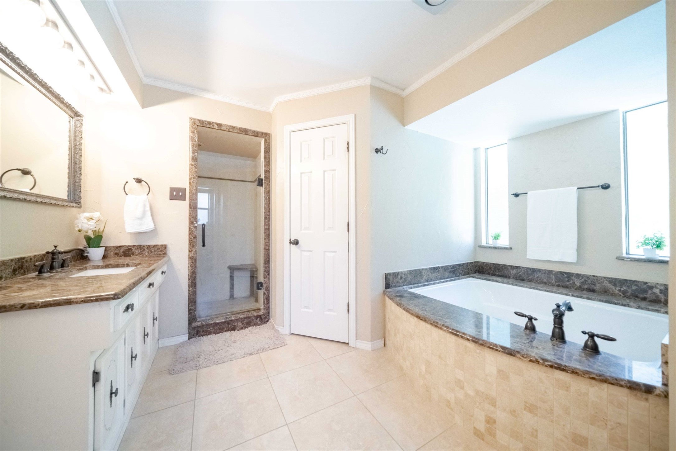 3710 S Country Club Road