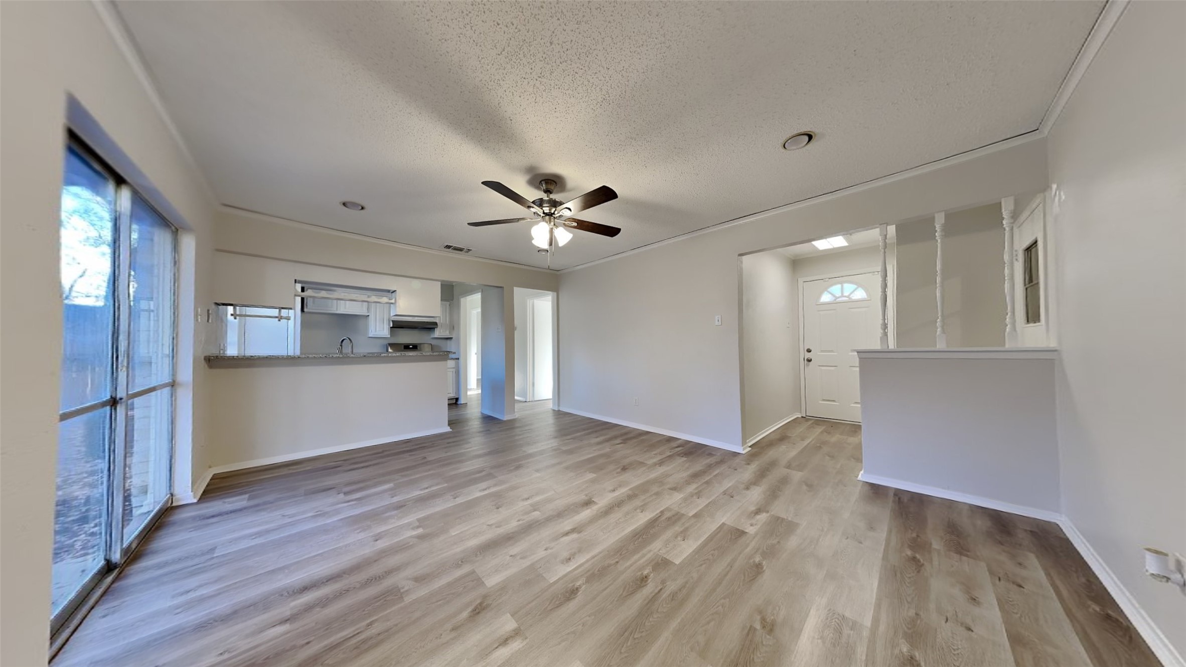14609 Horseshoe Trail