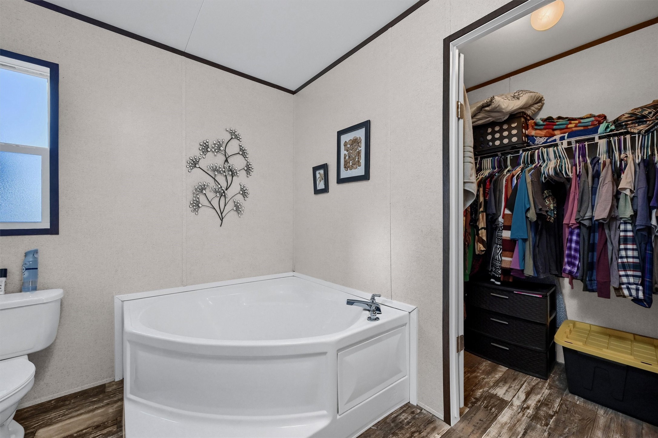 8676 County Road 1143