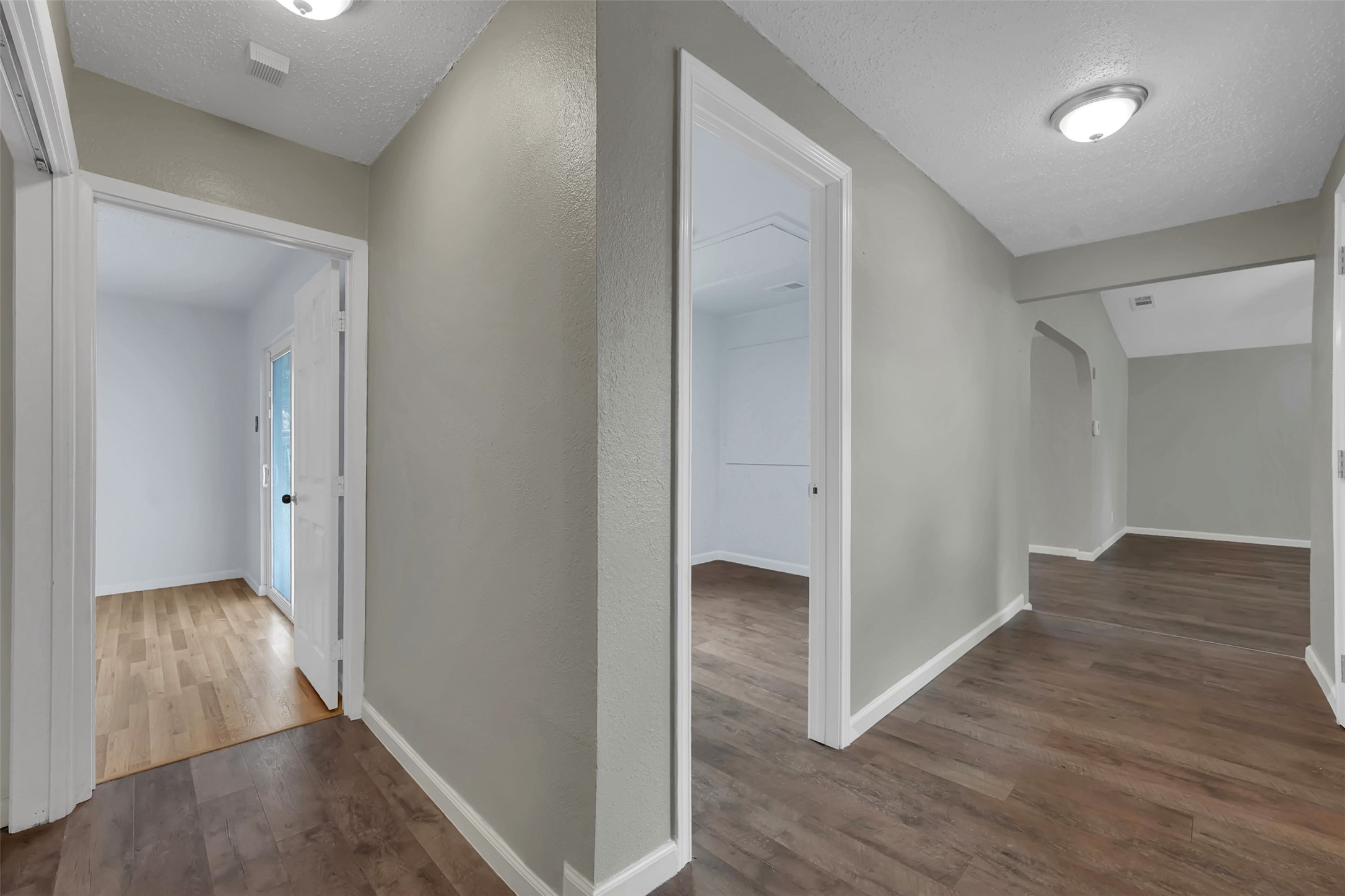1901 Vail Drive