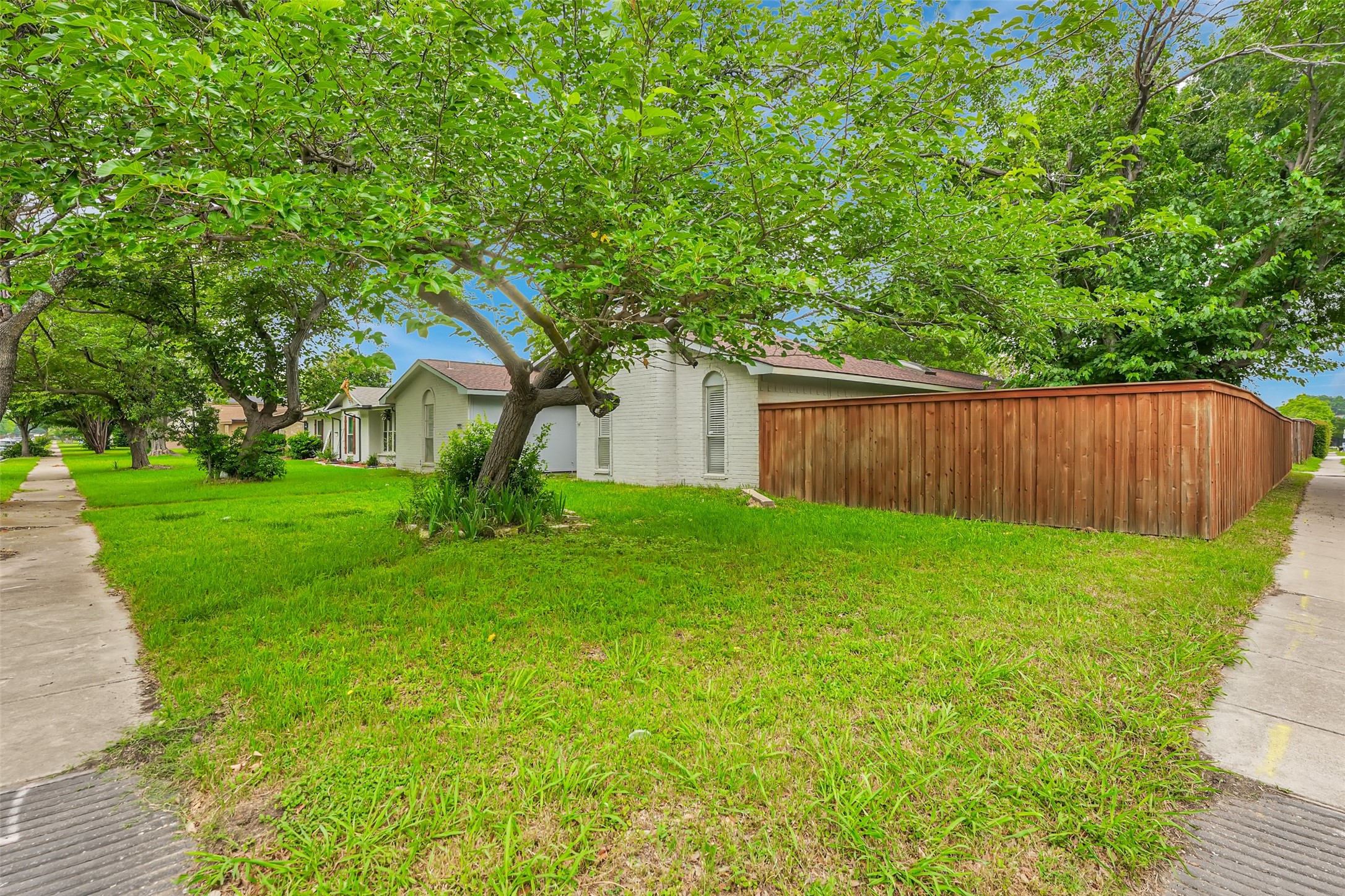 1901 Vail Drive