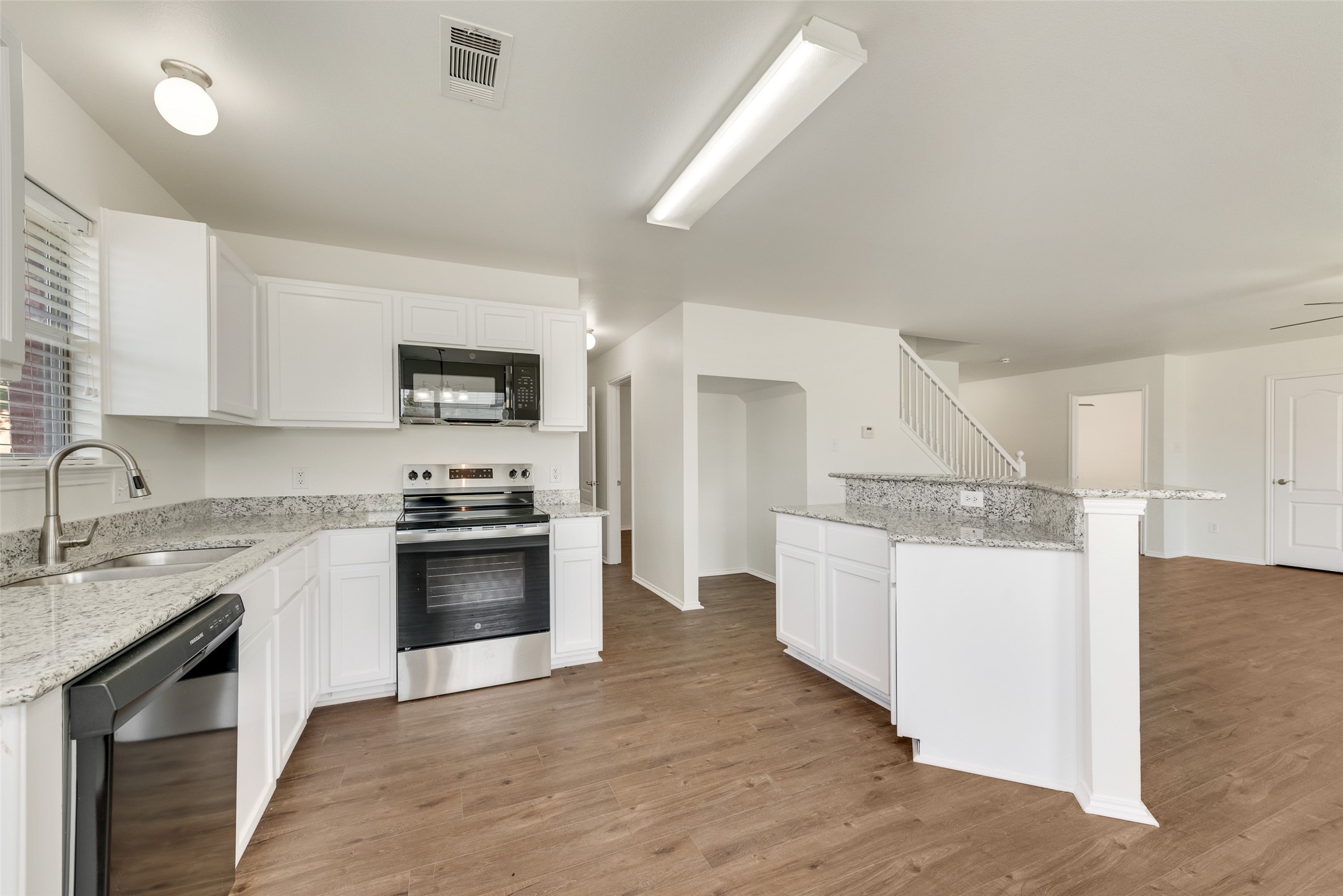 2102 Northridge Drive
