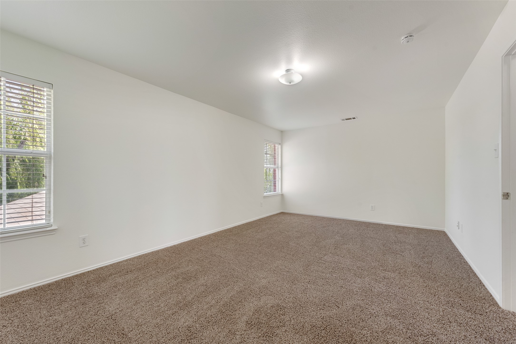2102 Northridge Drive