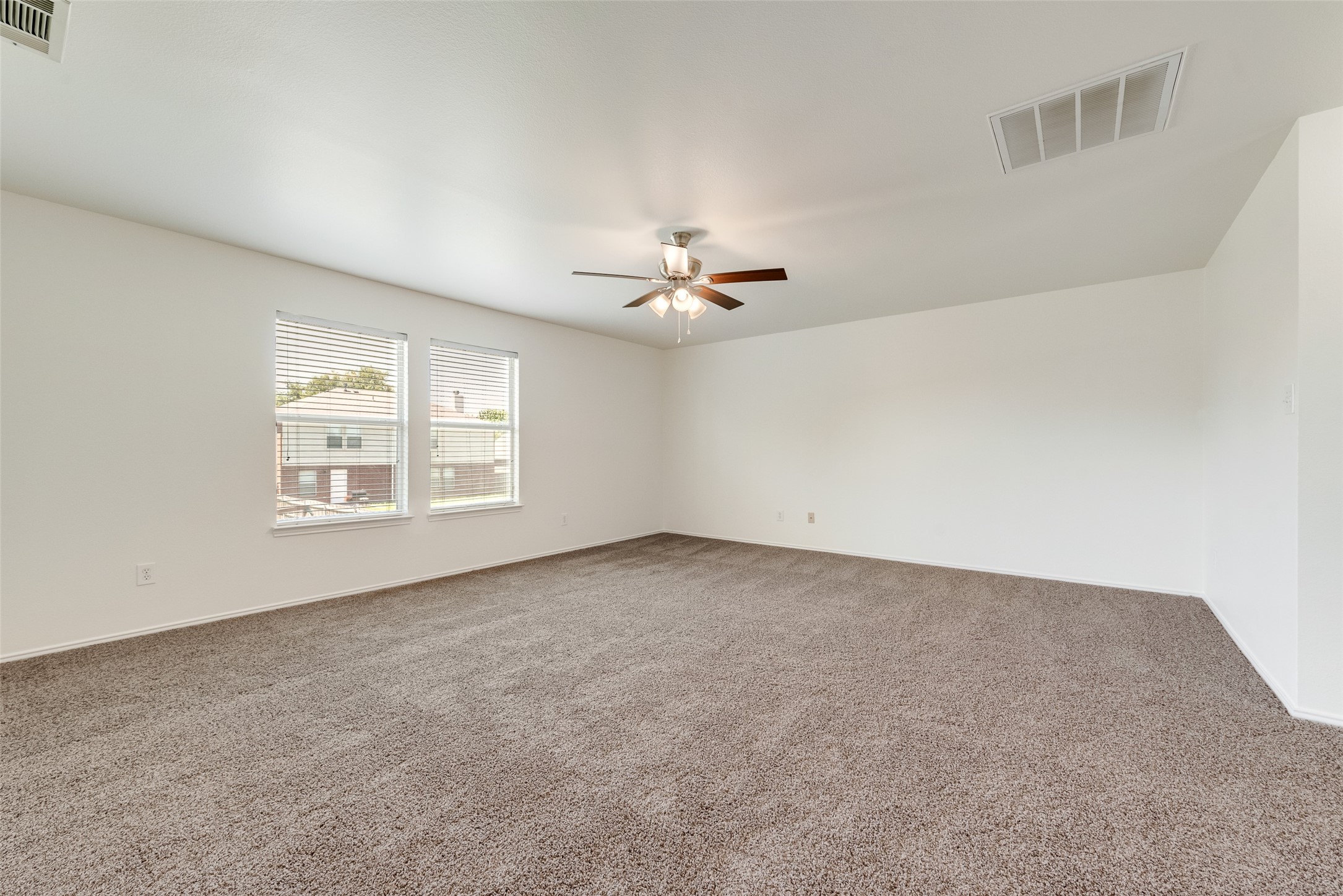 2102 Northridge Drive
