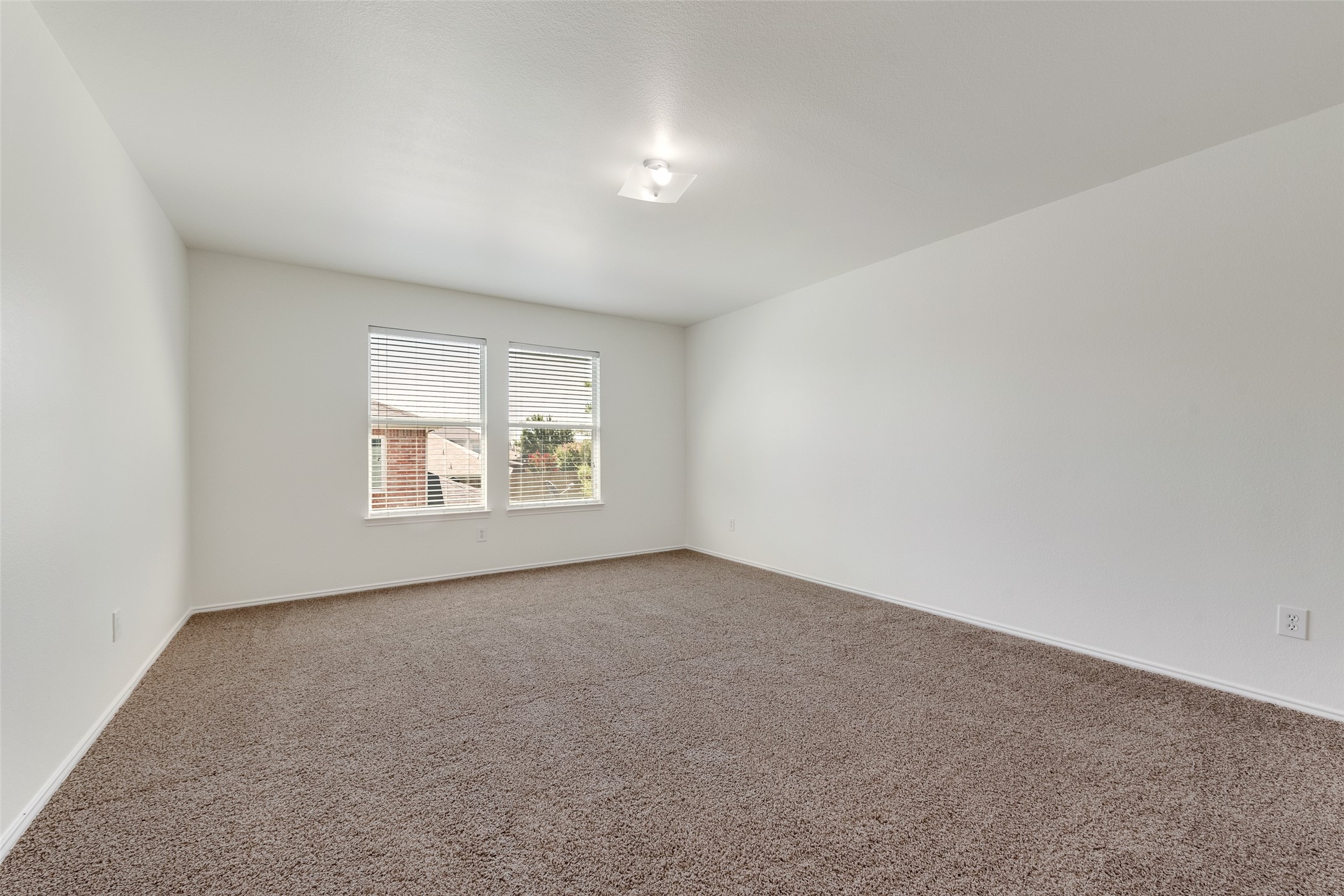 2102 Northridge Drive