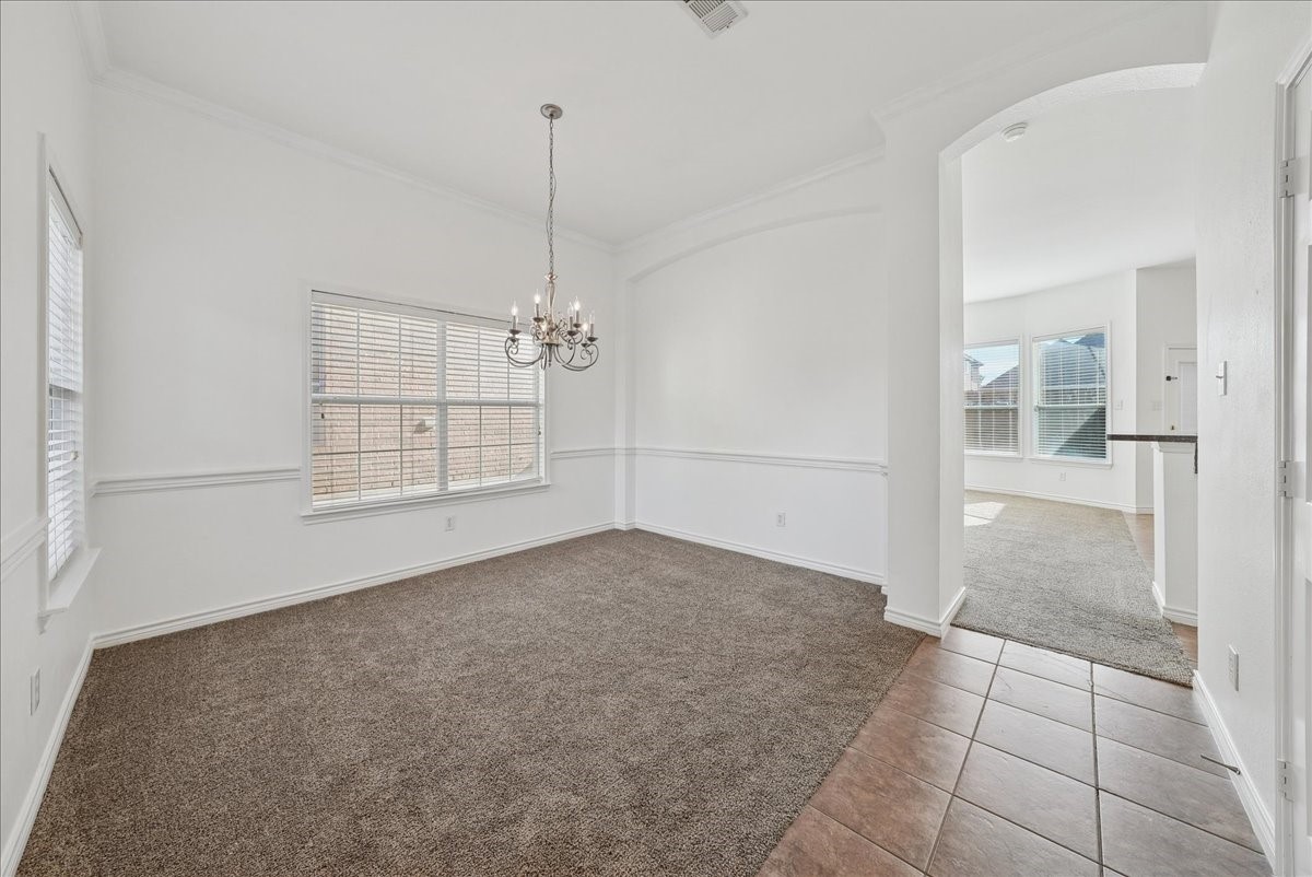 682 Crockett Drive