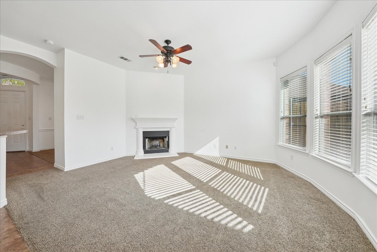 682 Crockett Drive