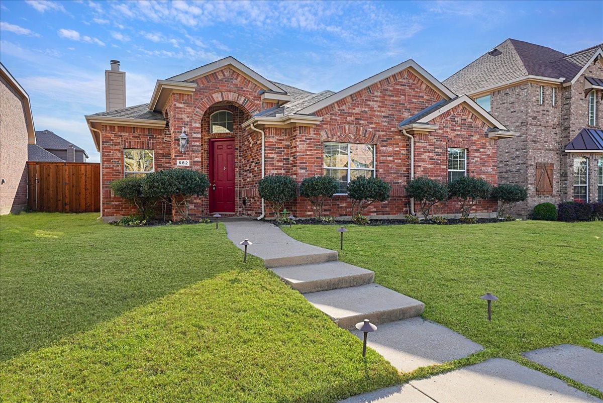 682 Crockett Drive