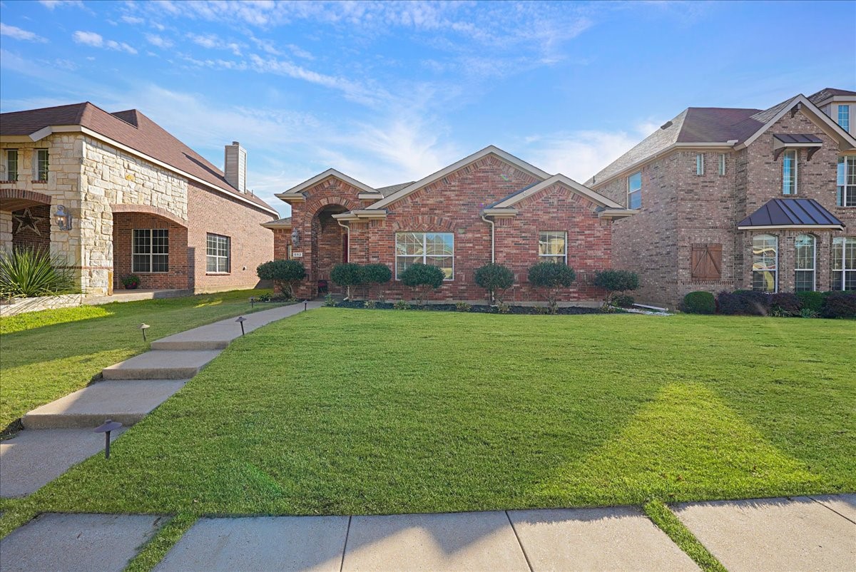 682 Crockett Drive