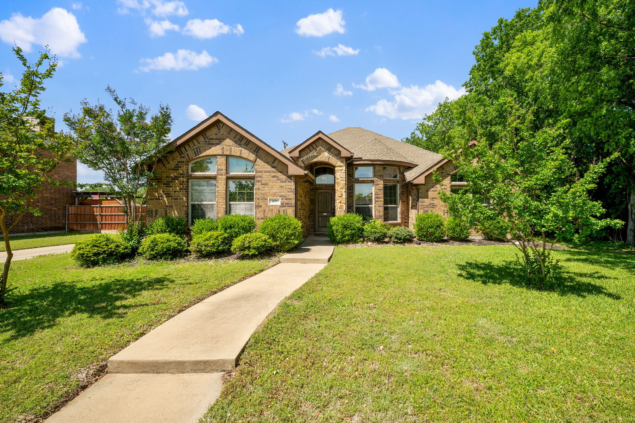 437 Da Vinci Lane