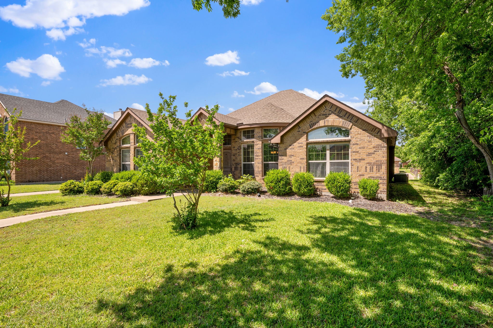 437 Da Vinci Lane