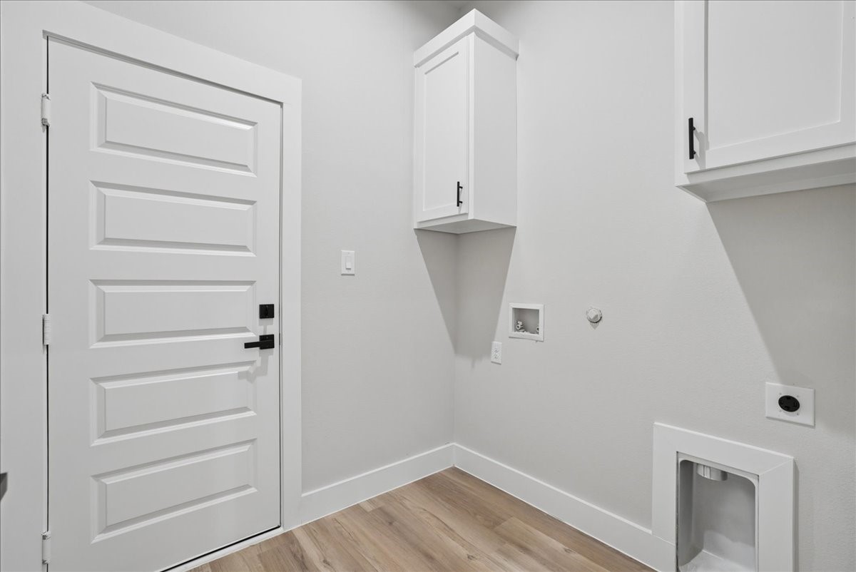 106 W Dogwood Trail