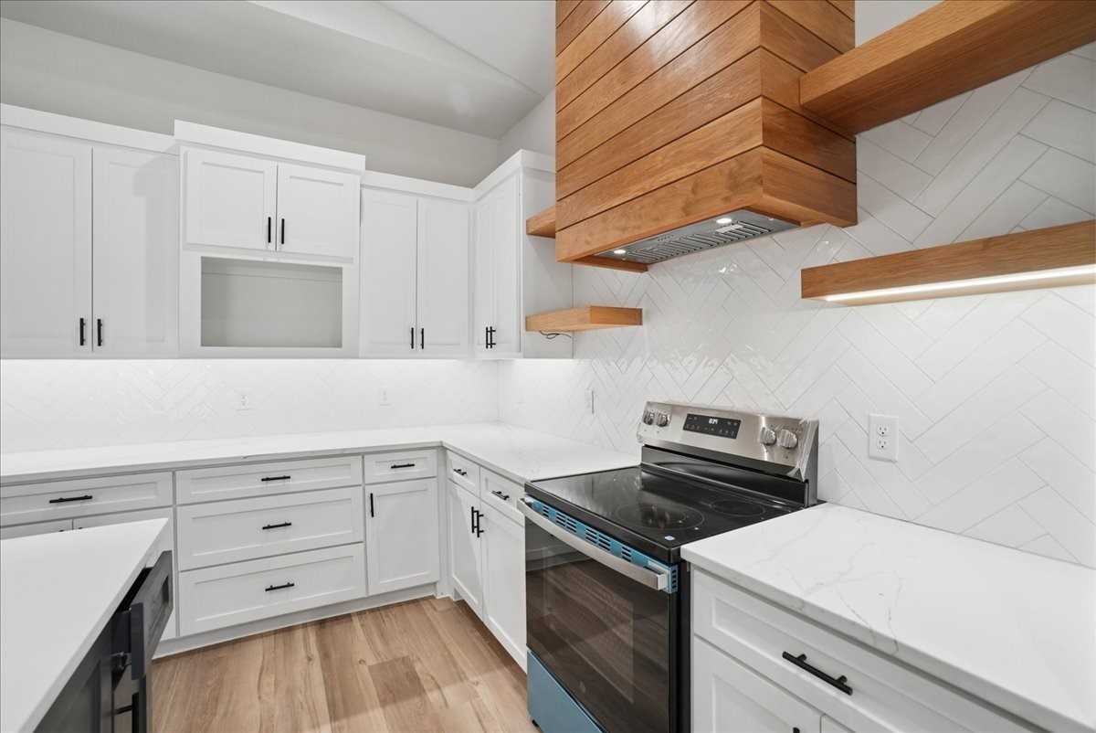 106 W Dogwood Trail