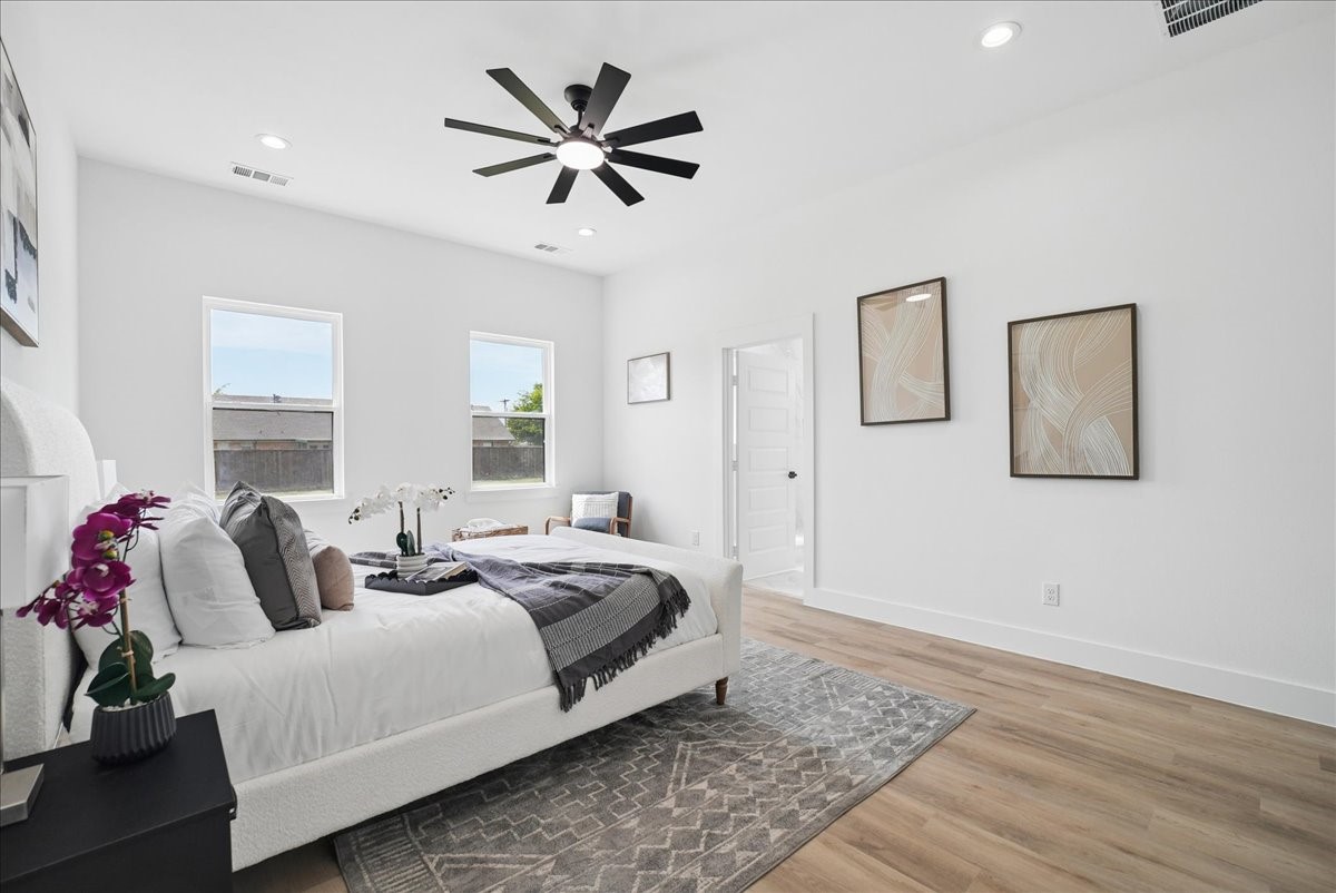 108 W Dogwood Trail