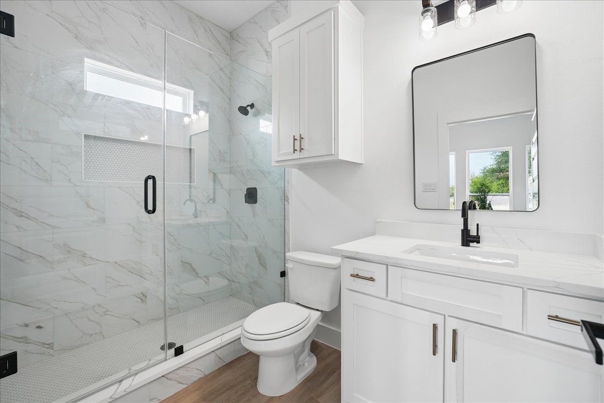 108 W Dogwood Trail
