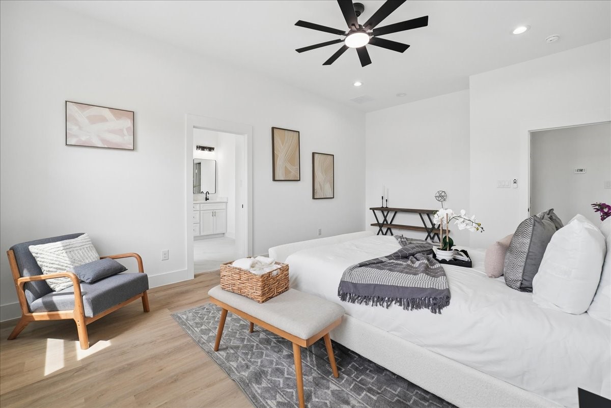 108 W Dogwood Trail