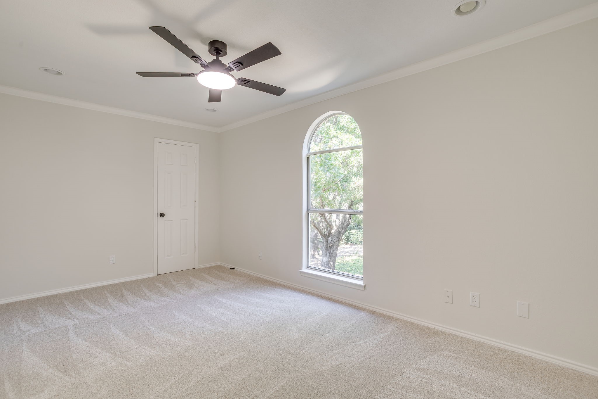4608 Bayonne Court