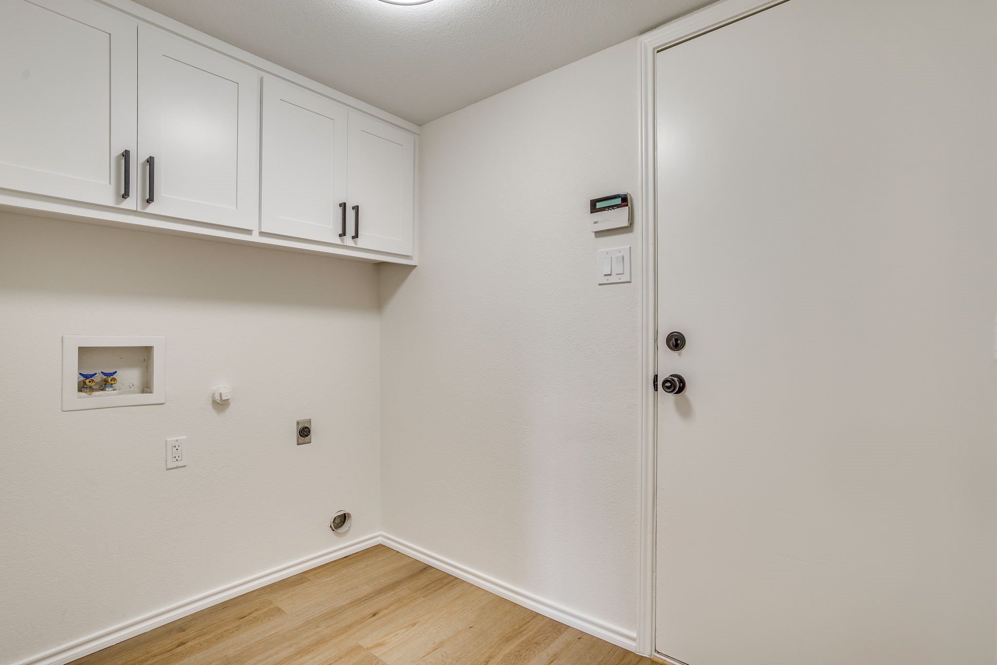 4608 Bayonne Court