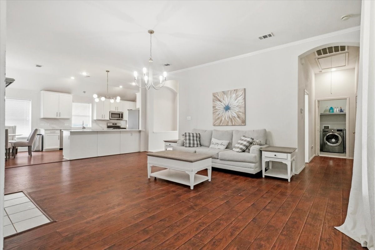 3404 Bluegrass Drive