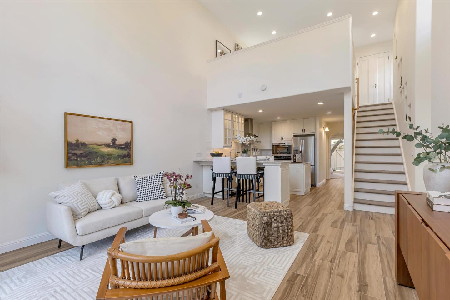 1207 Tera Nova Boulevard